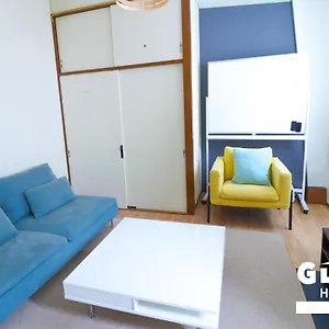 https://glocal-hostel.kanagawa-hotels.com
